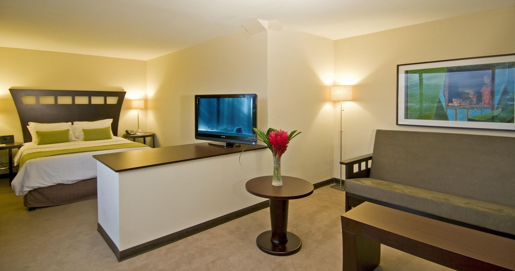 Hotel Tryp By Wyndham San Jose Sabana Extérieur photo