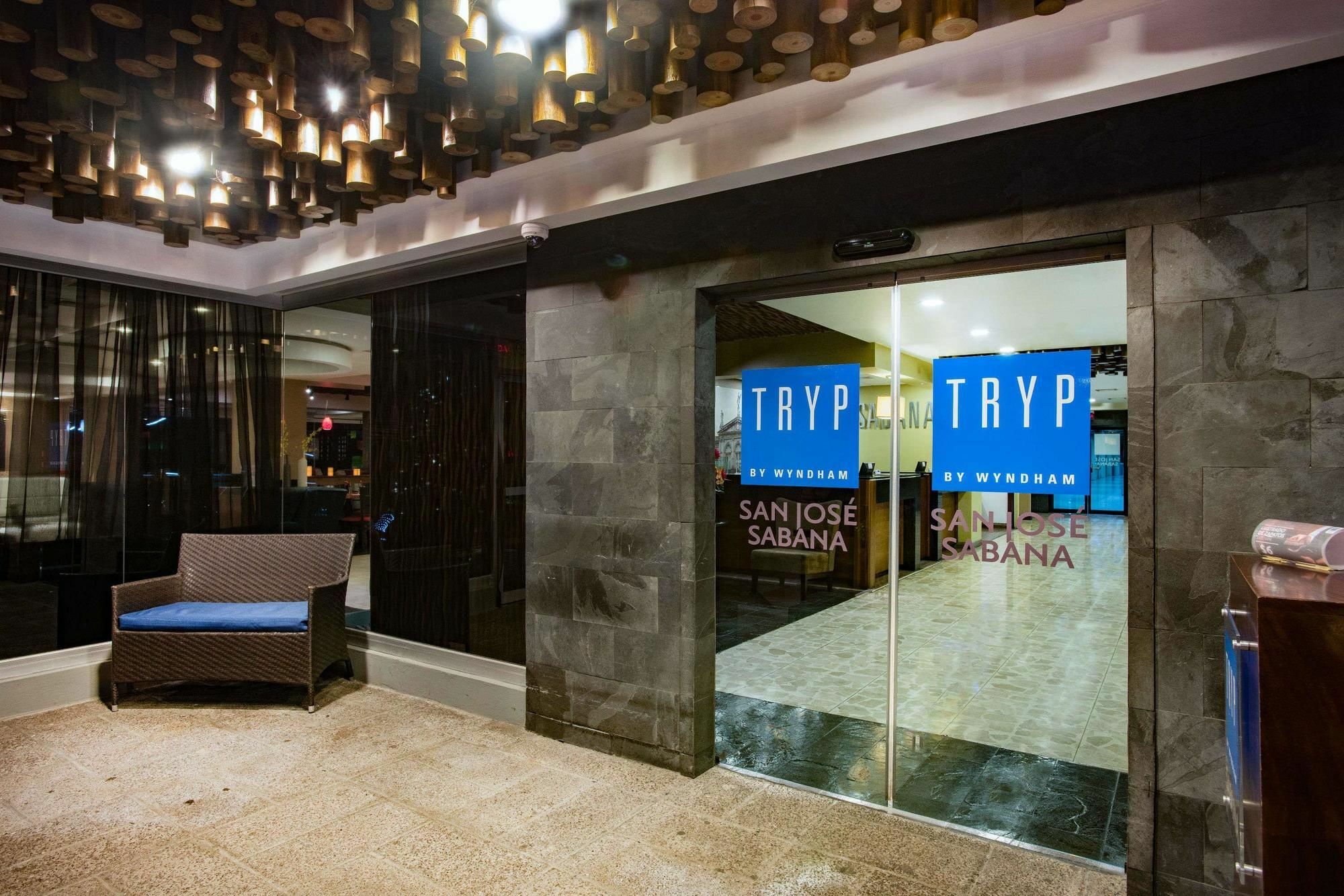 Hotel Tryp By Wyndham San Jose Sabana Extérieur photo
